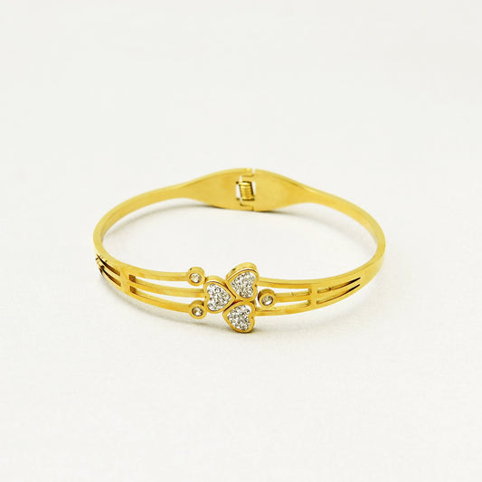 Triple Heart Golden Bracelete