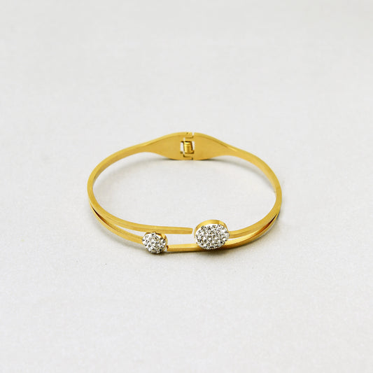 Zircon Studded Golden Bracelet