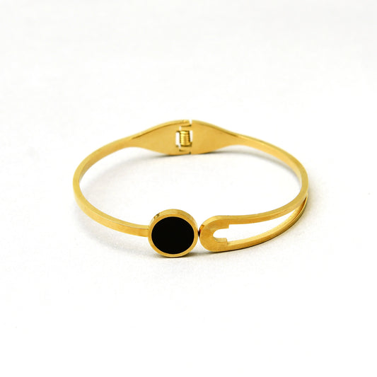 Black Dot Golden Bracelet